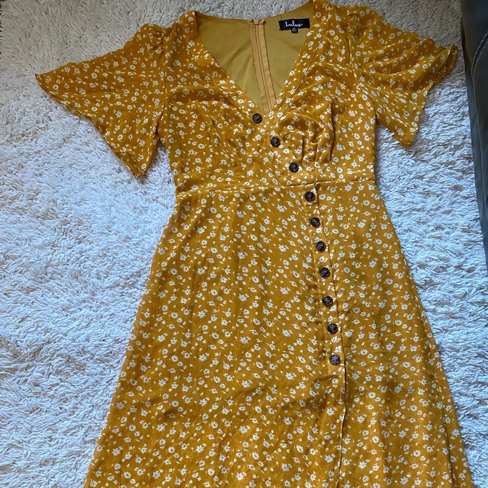 Lulu’s dress size medium